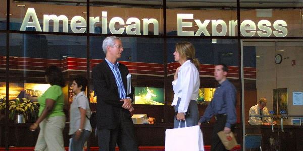 Как компания American Express преобразила свой колл-центр