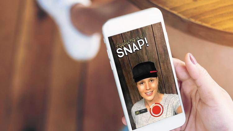 Макдональдс нанимает персонал через snapchat